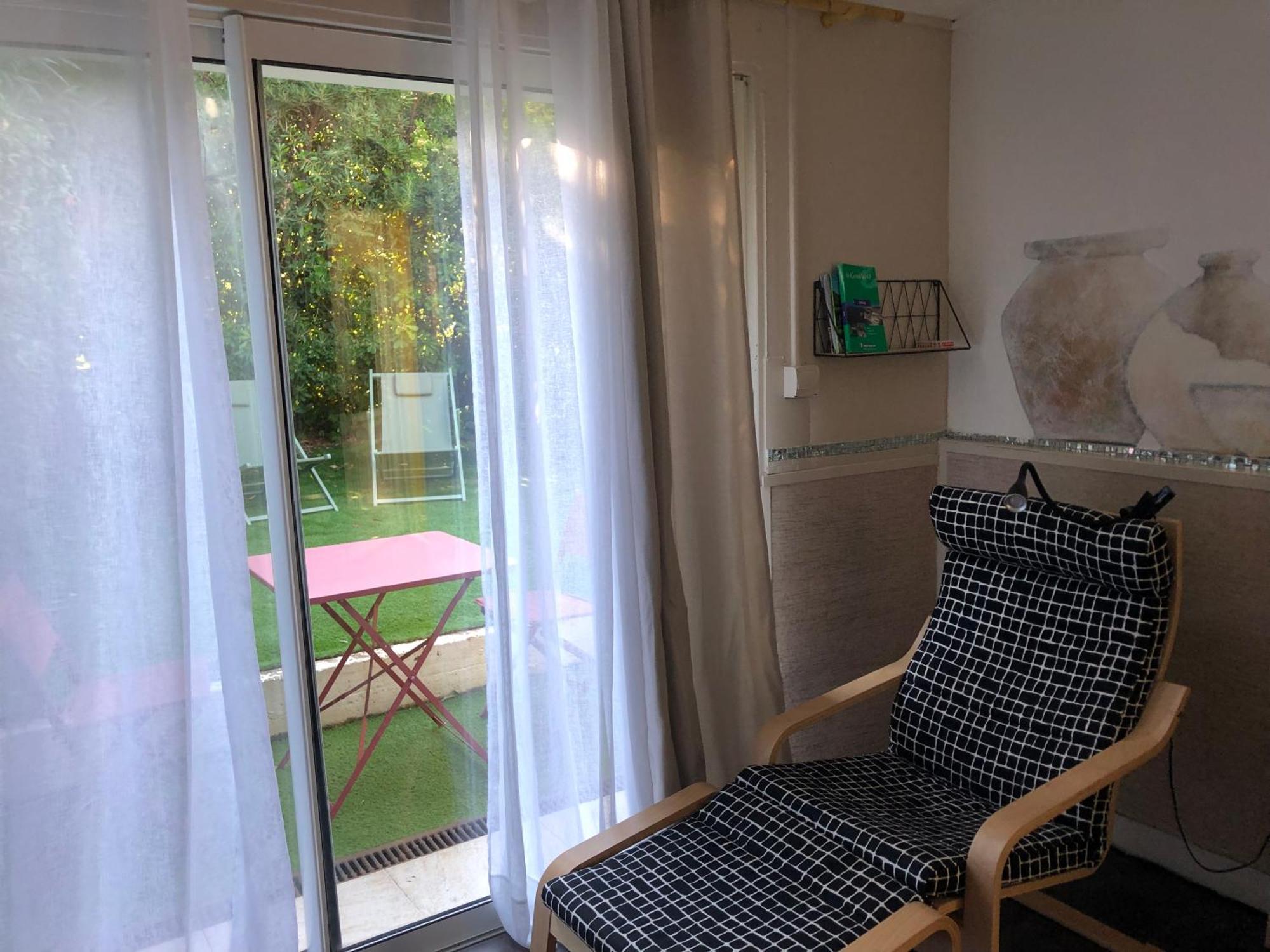 Hotel chambre indépendante avec jardinet à Borgo  Extérieur photo